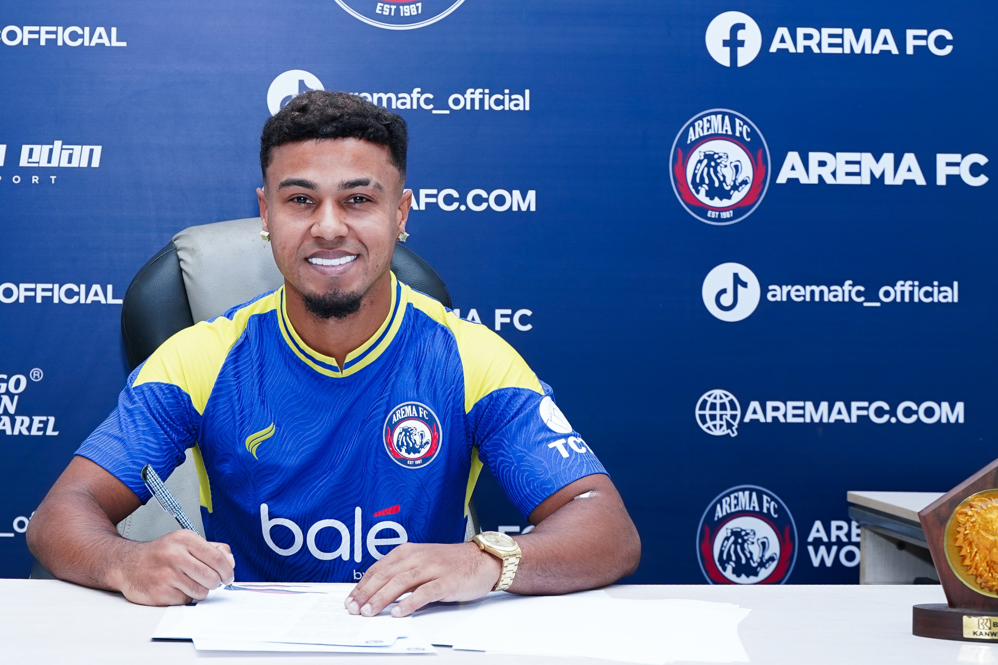 Tambah Kekuatan Tim Singo Edan, Arema FC Resmi Perkenalkan Gabriel Silva