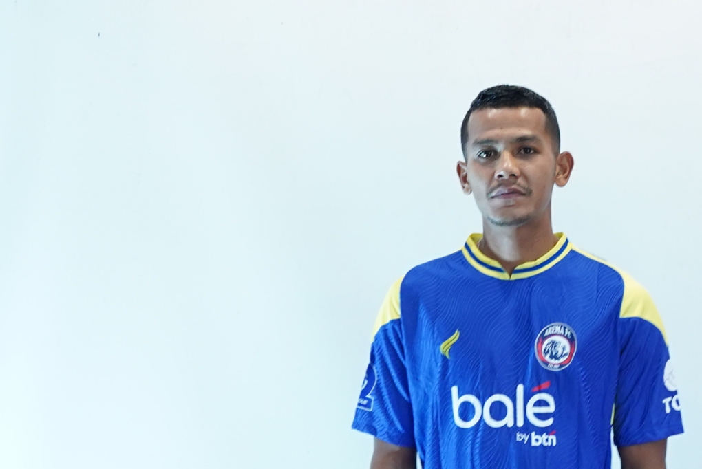 Arema FC Resmi Perkenalkan Full Back Berpengalaman, Leo Guntara