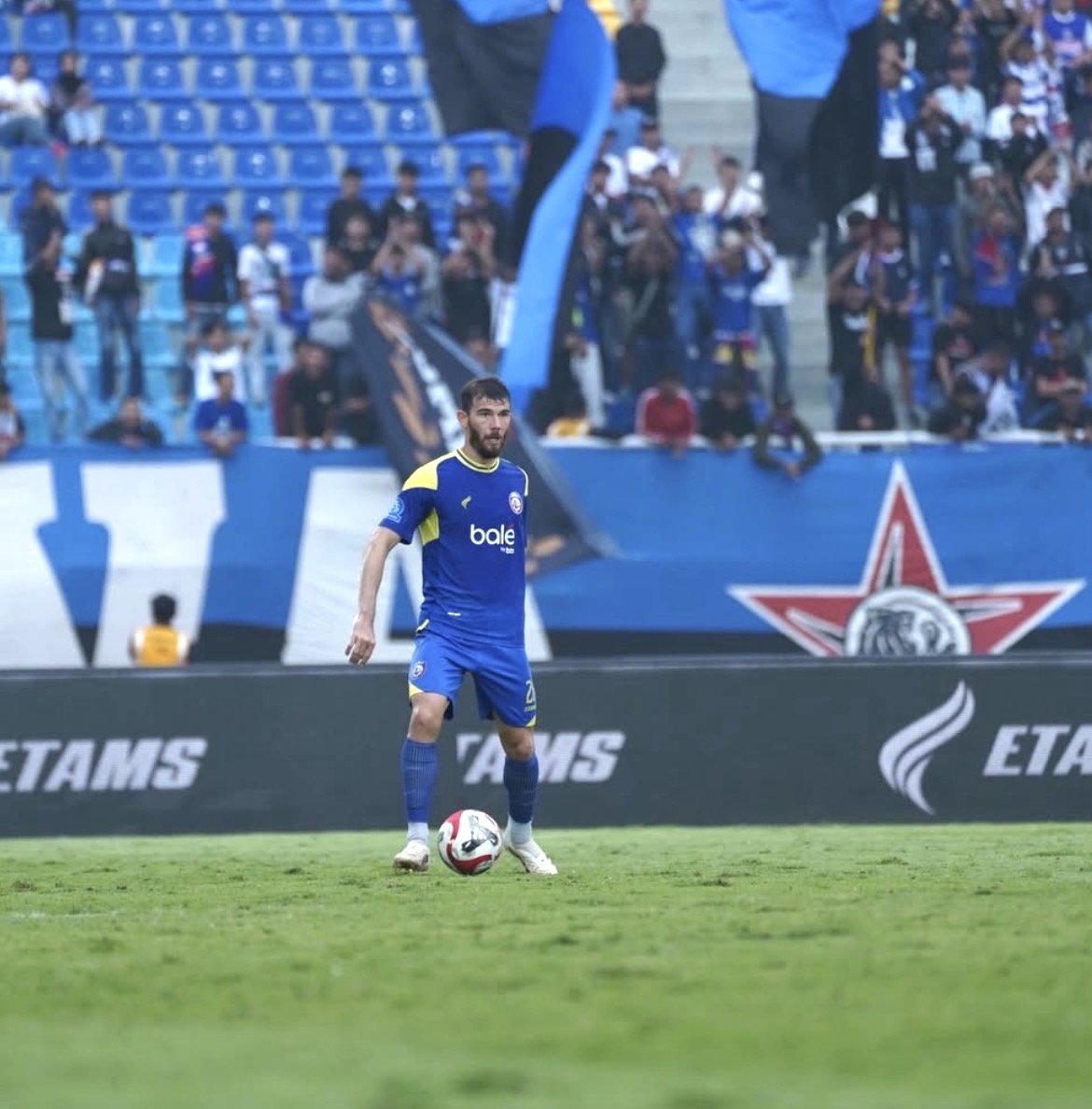 Terima Kasih atas Dedikasi dan Keteguhanmu, Luiz Gustavo