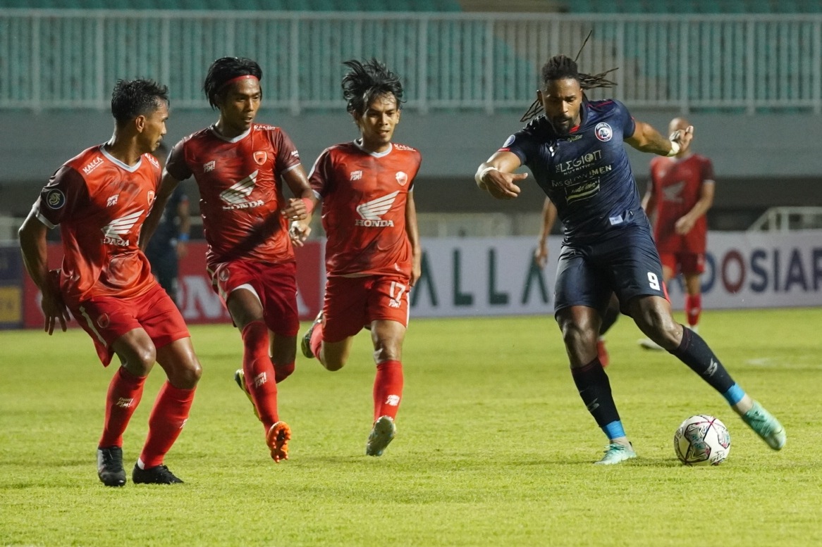 Imbang atas PSM, Eduardo Almeida Puji Kerja Keras Pemain